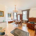 Rotdorn ホテル 3*