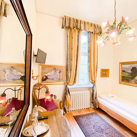 罗特多恩酒店 3*