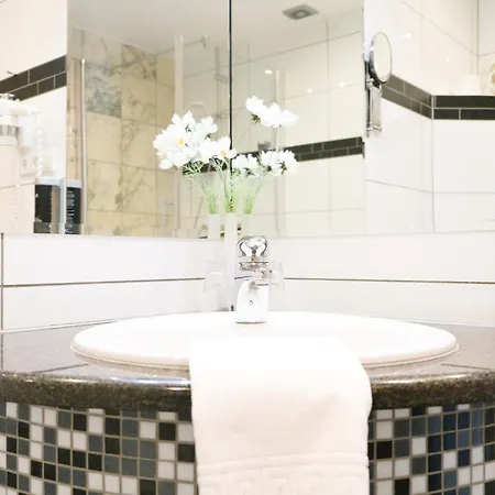 Rotdorn Hotel 3*