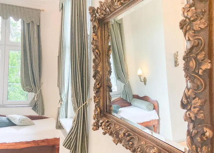 罗特多恩酒店 3*